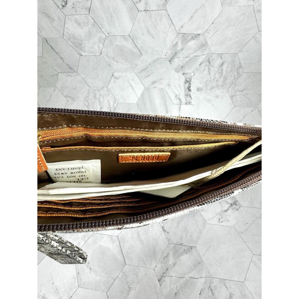 Hobo Vida leather Snakeskin Print Clutch Wristlet New With Tags - Picture 6 of 8